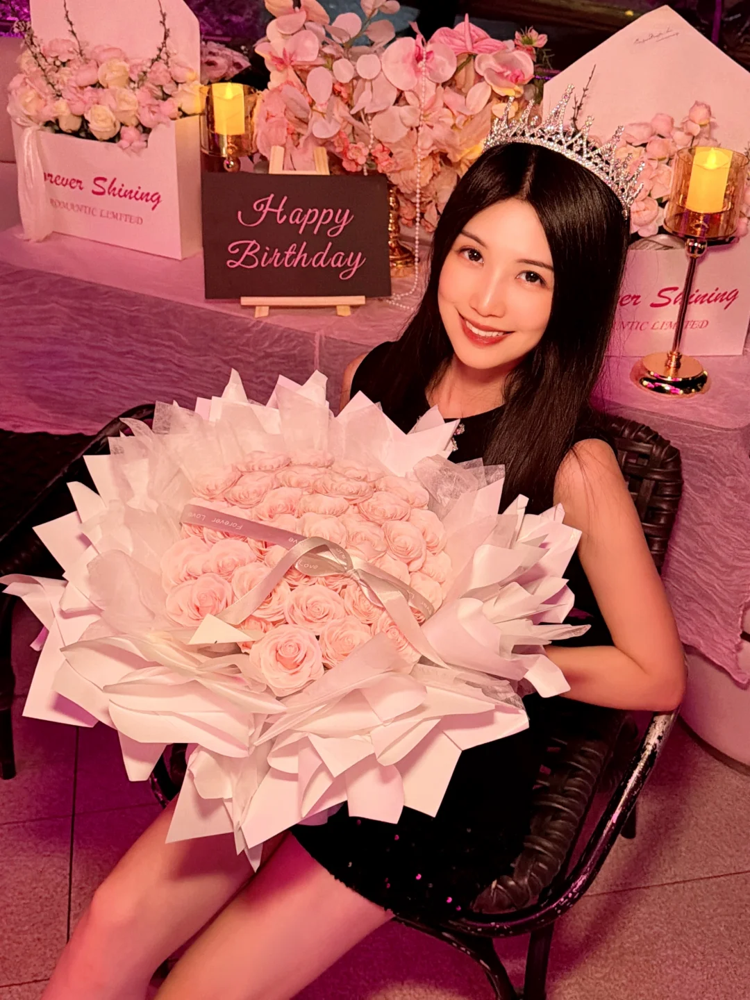 在公主风城堡酒吧过生日！💜