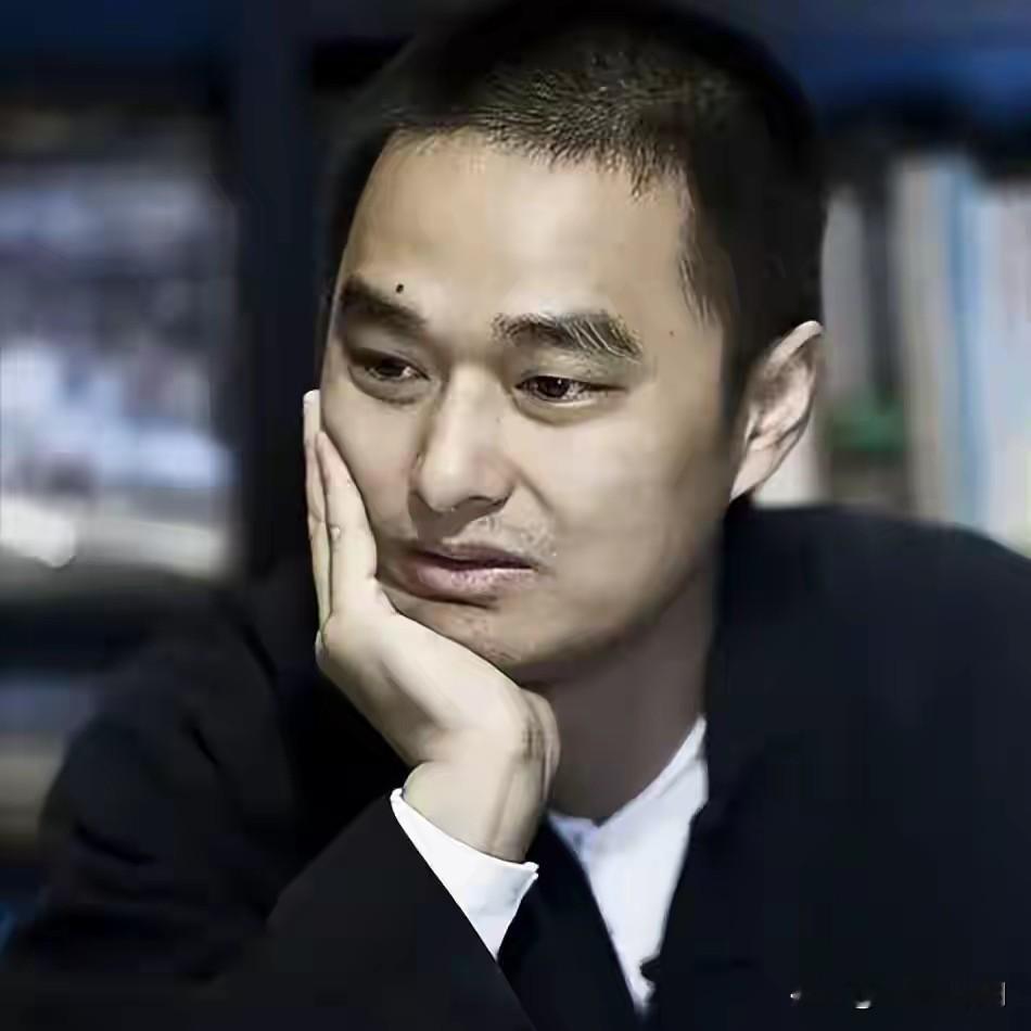 冯唐：我的活法就三招，烂事不过夜，烂人不入眼，闷头往前闯。  刚刚看到...