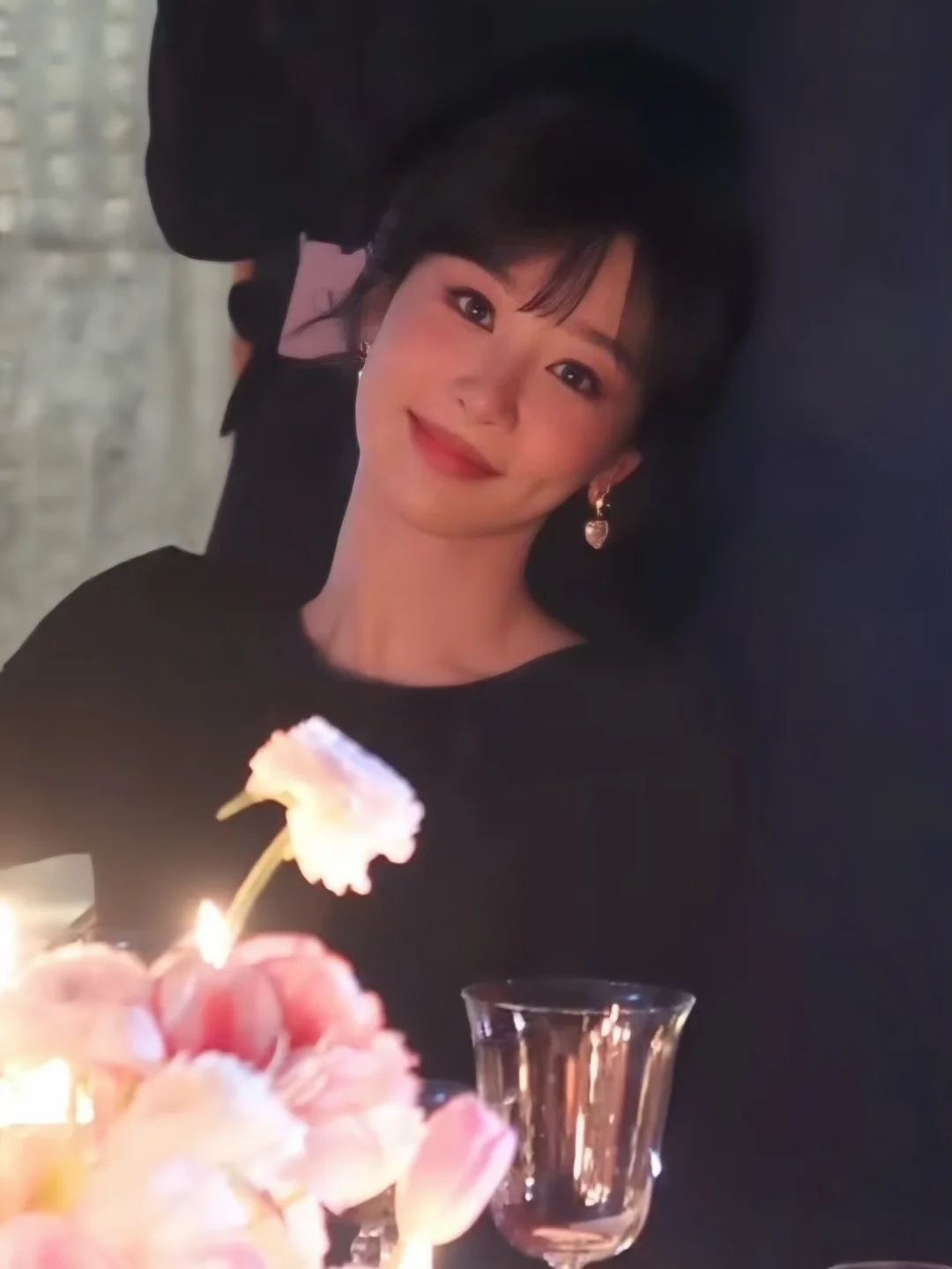 今晚的杨紫完全是归国千金即视感！