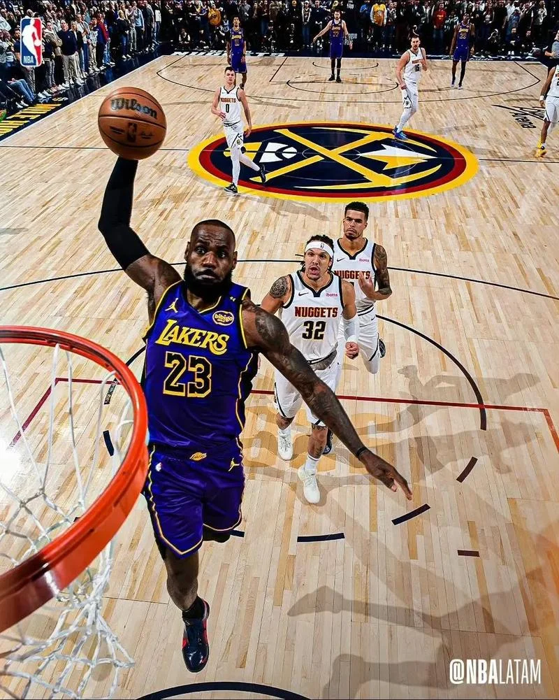 41岁詹姆斯加冕历史进球王！却遭遇“里程悲