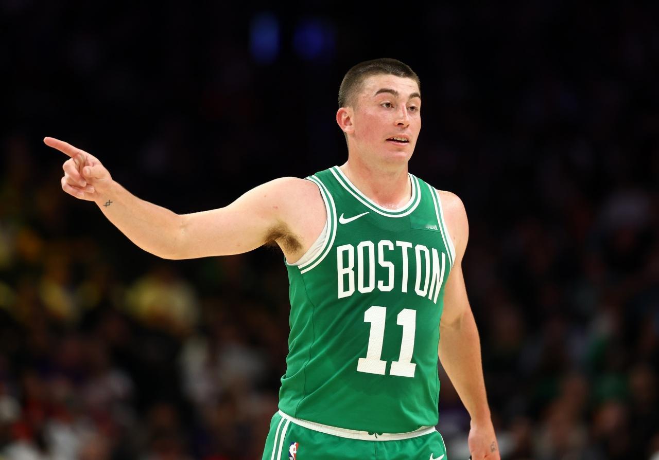 又一位拿着700万年薪打出5000万身价的球员，绿军真的是捡到宝了！普...