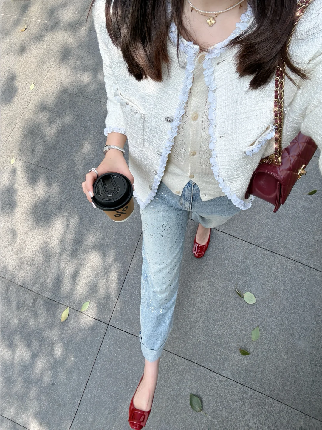 早春漂亮通勤🌷白色小香简直是打工人的神～