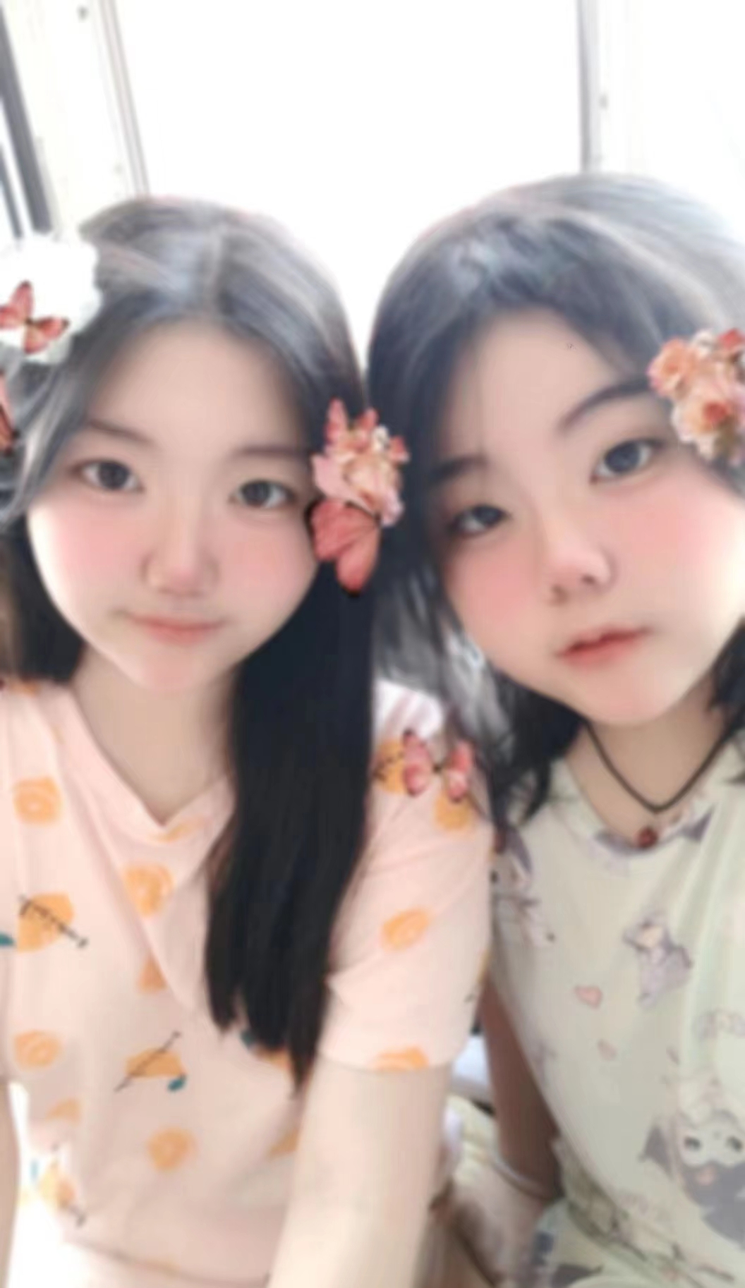 <p>笨蛋美女 乱七八糟 甜妹 好朋友 美丽坏女人 <!--{img...