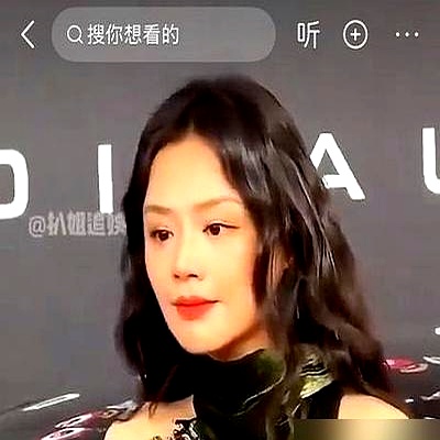 新戏片场碰上一个眉眼像极了前任的女演员，欧豪的第一反应不是多看两眼，而是扭头就躲
 

新剧《交锋》刚开机，搭档邱天长相神似当年的马思纯，全网都在起哄。结果镜头外的欧豪除了对台词，私下半句闲话不讲，导演一喊卡拔腿就钻回房车
 

有人嘲他心虚，有人笑他刻意避嫌。但凡经历过那场被全网指指点点的感情，都