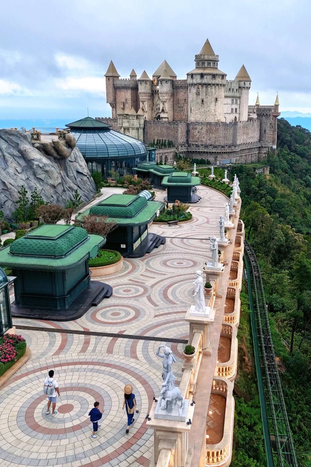 越南迪士尼之天空之城🏰巴拿山值得去吗？