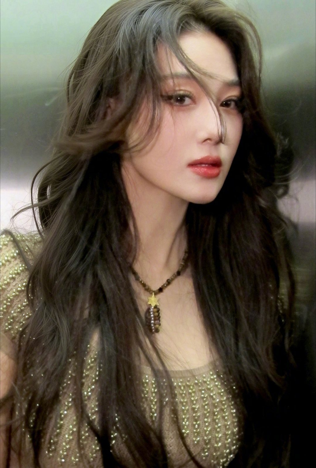 #张馨予[超话]#  绝美姐姐 ​