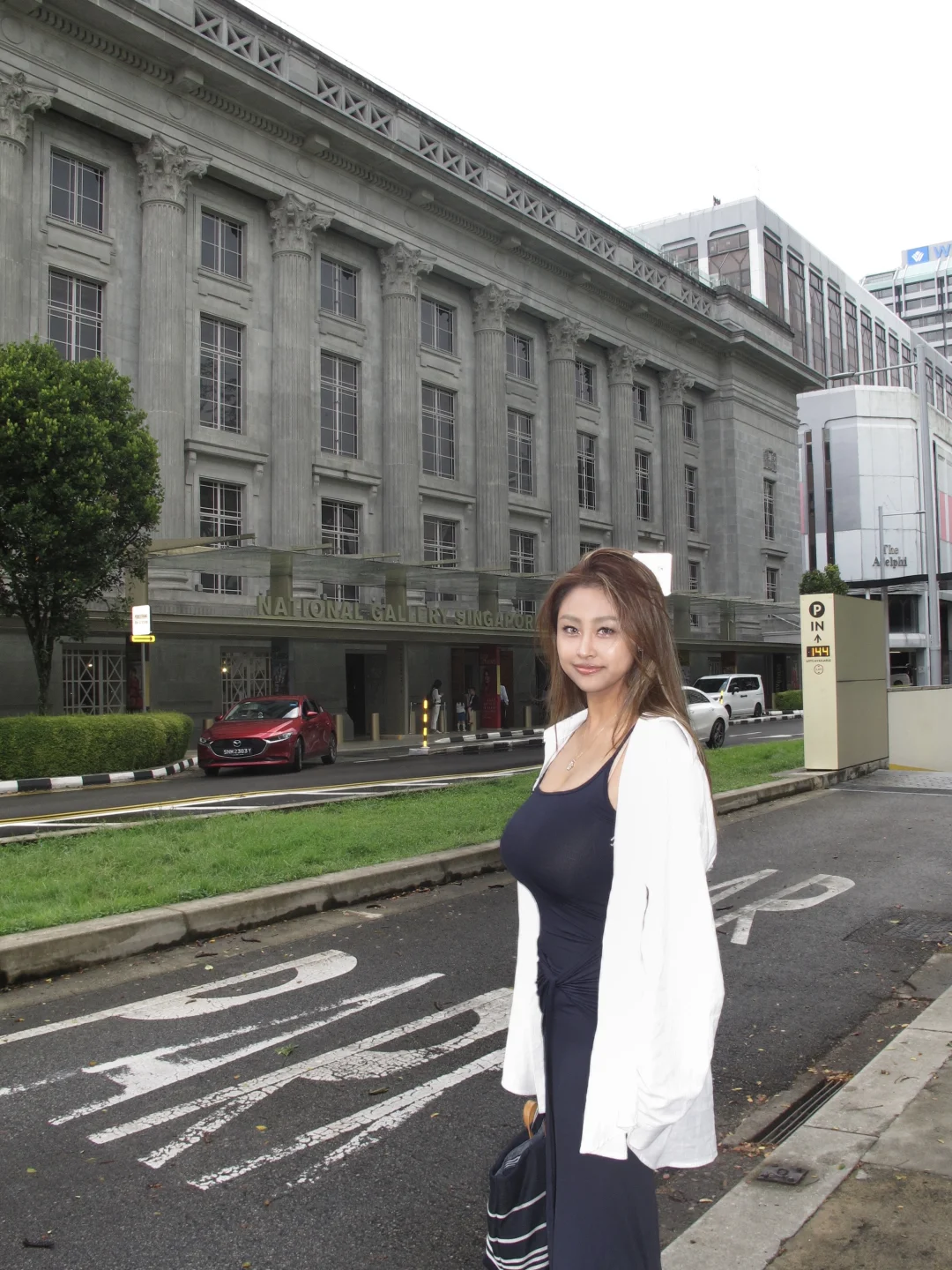 一张爆闪 一张爆暗🤷🏾‍♀️