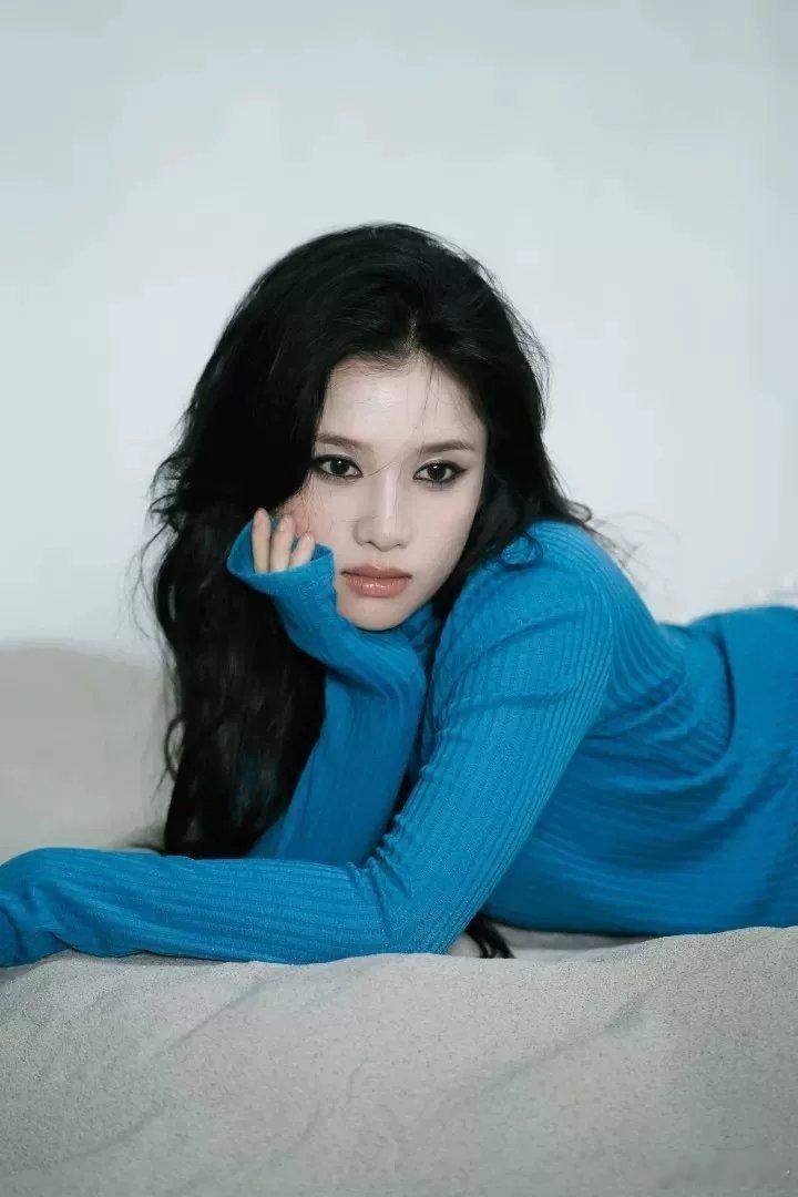 #张婧仪[超话]# 女王 ​