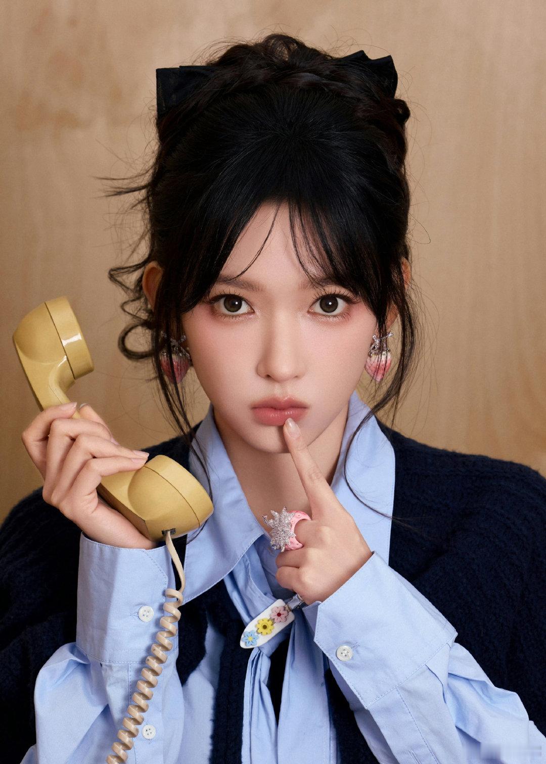 #程潇[超话]# cx#程潇楚姜# cx#程潇朱美# cx#程潇乌青鸾# 我把围墙砌得很高唯独给你留了条小道𝐼 𝒷𝓊𝒾𝓁𝓉 𝓉𝒽𝑒 𝓌𝒶𝓁𝓁 𝓈𝑜 𝒽𝒾𝑔𝒽 𝓉𝒽𝒶𝓉 𝐼 𝓁𝑒𝒻𝓉 𝓎𝑜𝓊 𝒶 𝓅𝒶 ​
