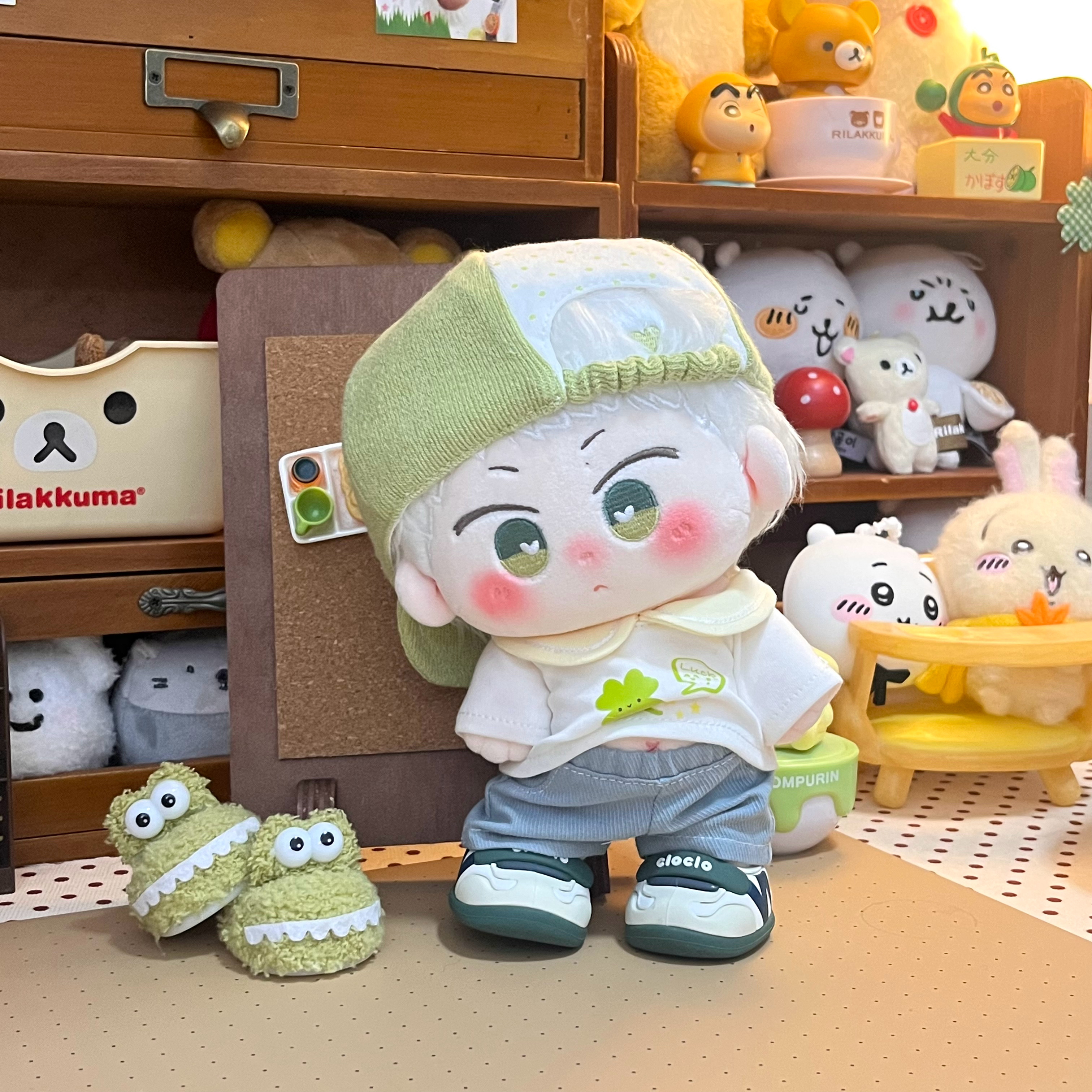 小猪🐷和小兔🐰  🧸👔