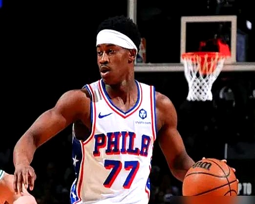 20岁就这么打球，简直不讲道理。    76人队这位叫VJ·埃奇库姆的...