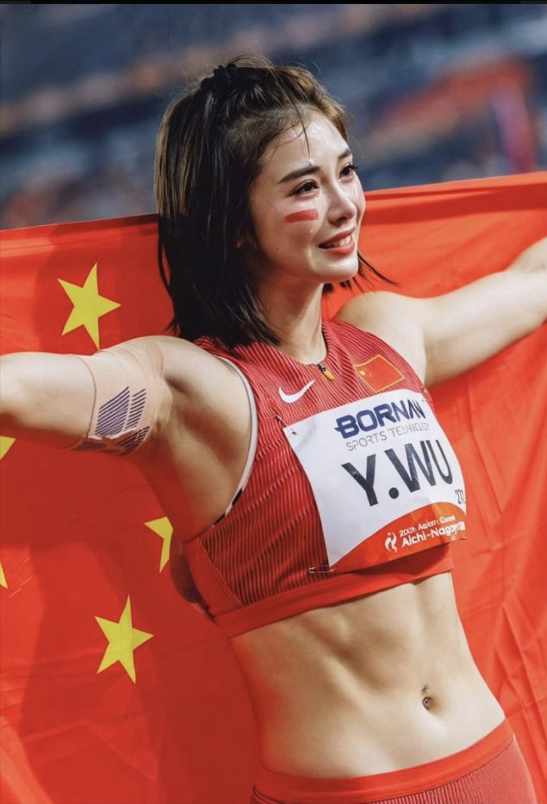吴艳妮谈及未来赛道规划：只要身体还能奔跑，就不会选择退役