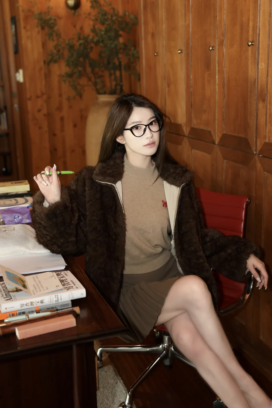 隔壁班的学姐👓
