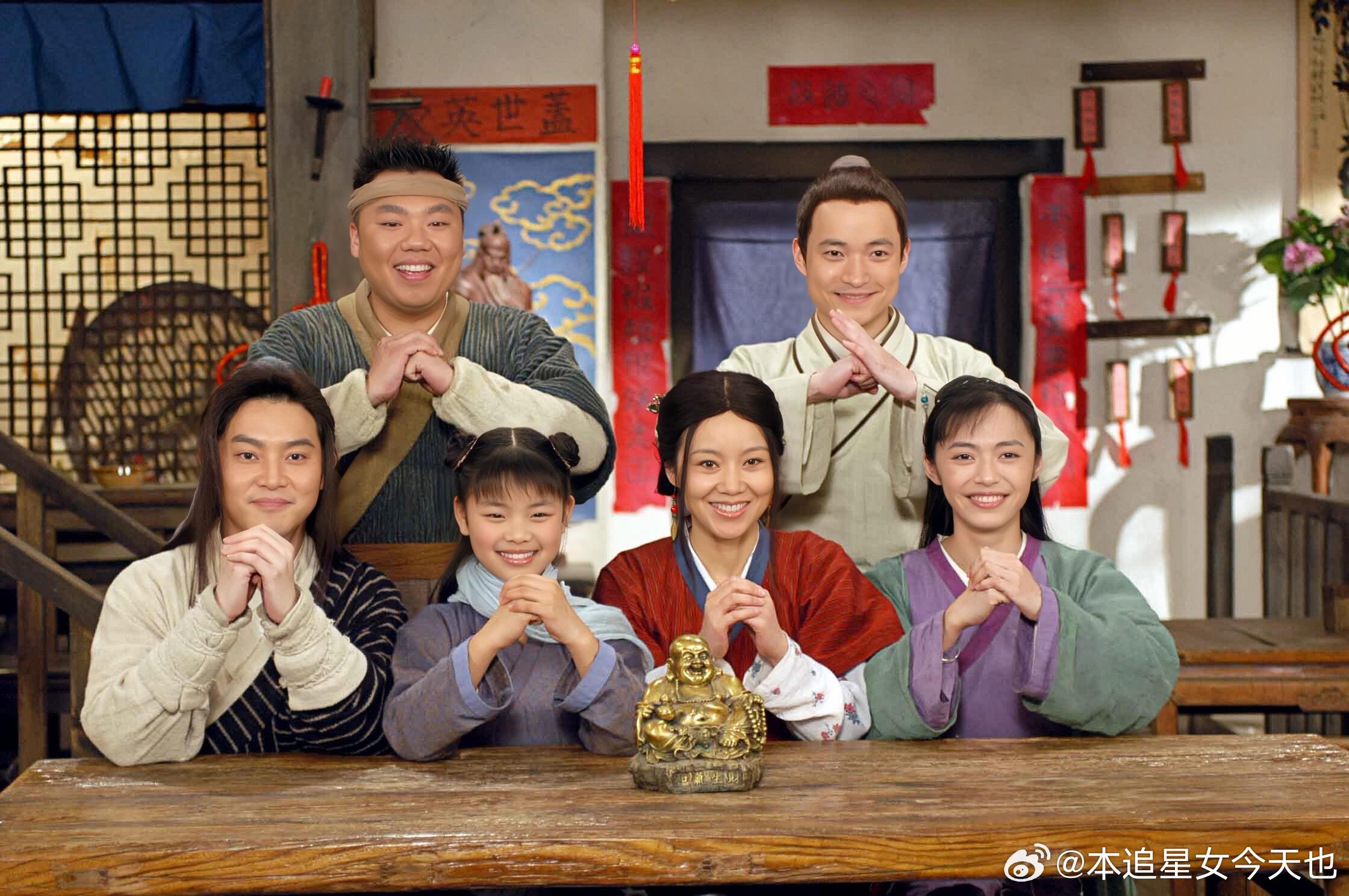 姜超王莎莎20年后客栈再合体姜超王莎莎东福客栈再就业东福客栈再就业，姜超王莎莎同台，笑声里藏着二十年的温柔回忆。 ​​​