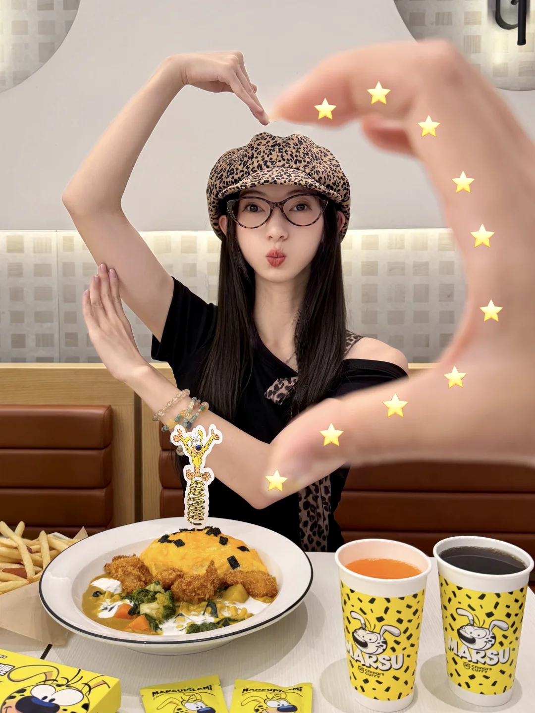 🍳诡秘来学！一些趣味吃饭拍照姿势(◍´ಲ`◍)