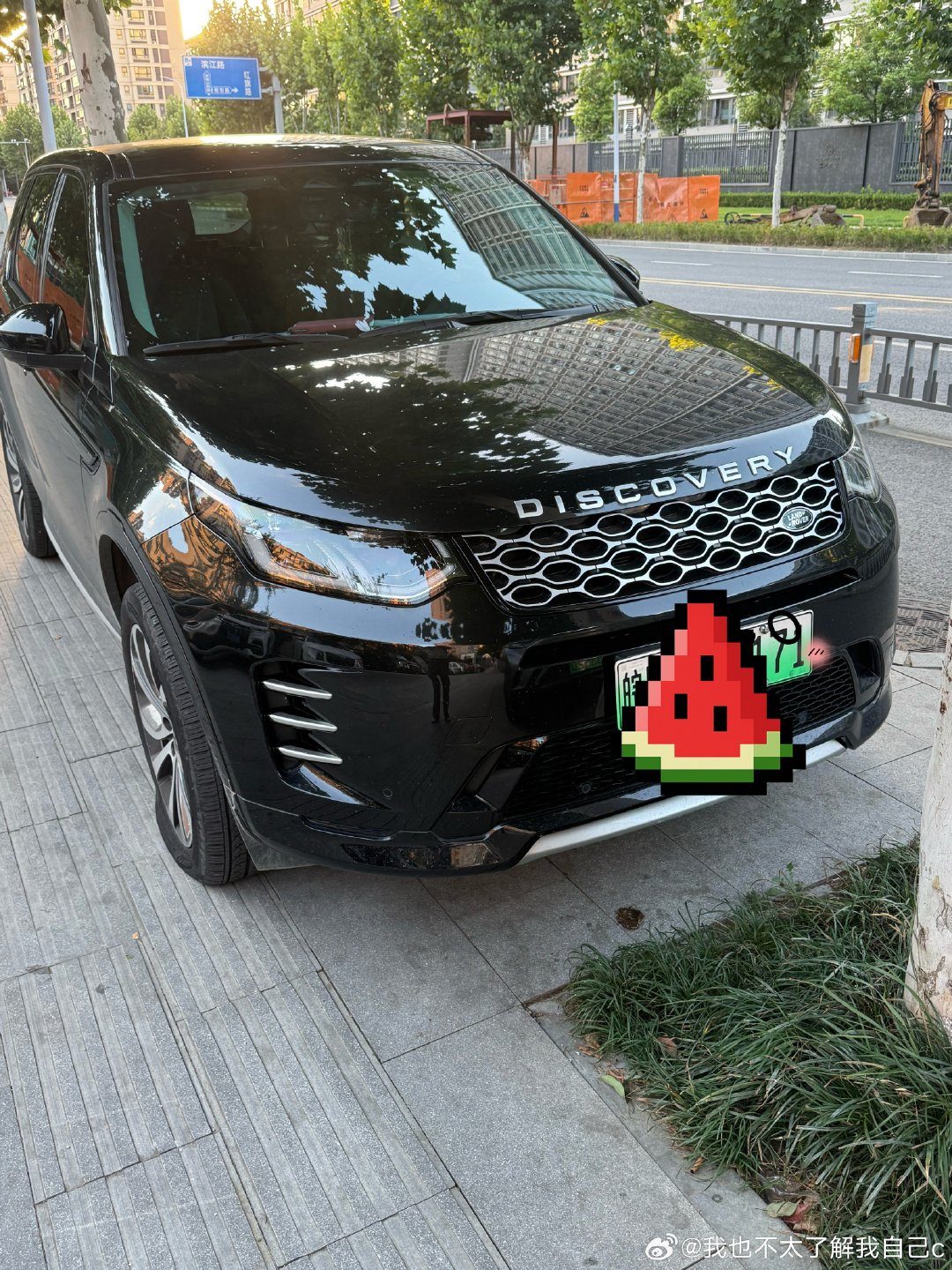 一时分不清是真路虎还是老头乐了 ​