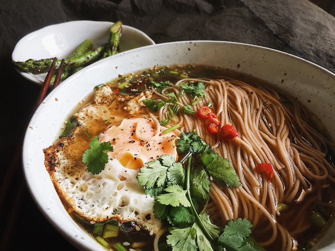 周三☀️｜一起吃热乎乎的【清汤荞麦面】🍜🥢