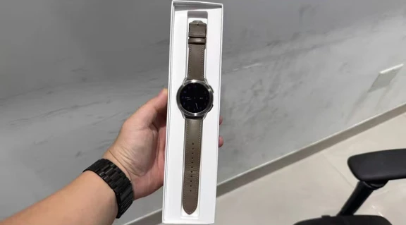 原价999的小米智能手表，二手只要一百多块