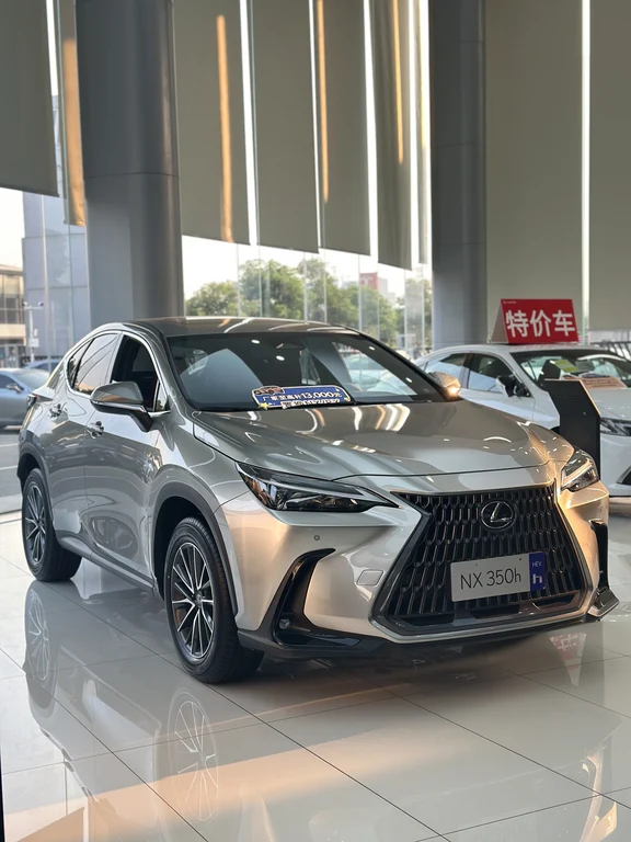 雷克萨斯NX350h
静而有力，从容随行
自充混动，无充电烦恼
长久安心保障，兼顾家用与格调#NX #趣享NeXt #雷克萨斯NX 