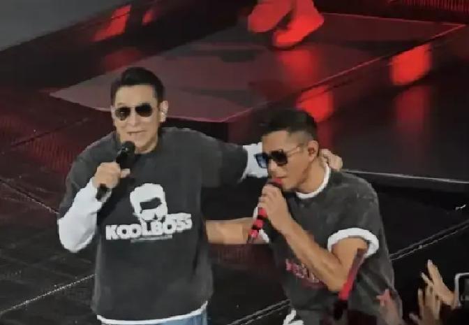 古天乐后悔了

后悔请了刘德华去他的演唱会

那一晚最打人的，不是舞台有多大，也不是歌有多响，是一个已经站到台前很多年的男人，忽然又露出一点少年气，眼神都变软了。你看他跟在华仔旁边，手脚都像不知道往哪儿放，嘴上在笑，心里大概早就翻起一阵旧浪了。人有时候就是这样，平时再稳，一碰到真正服的人，整个人会自