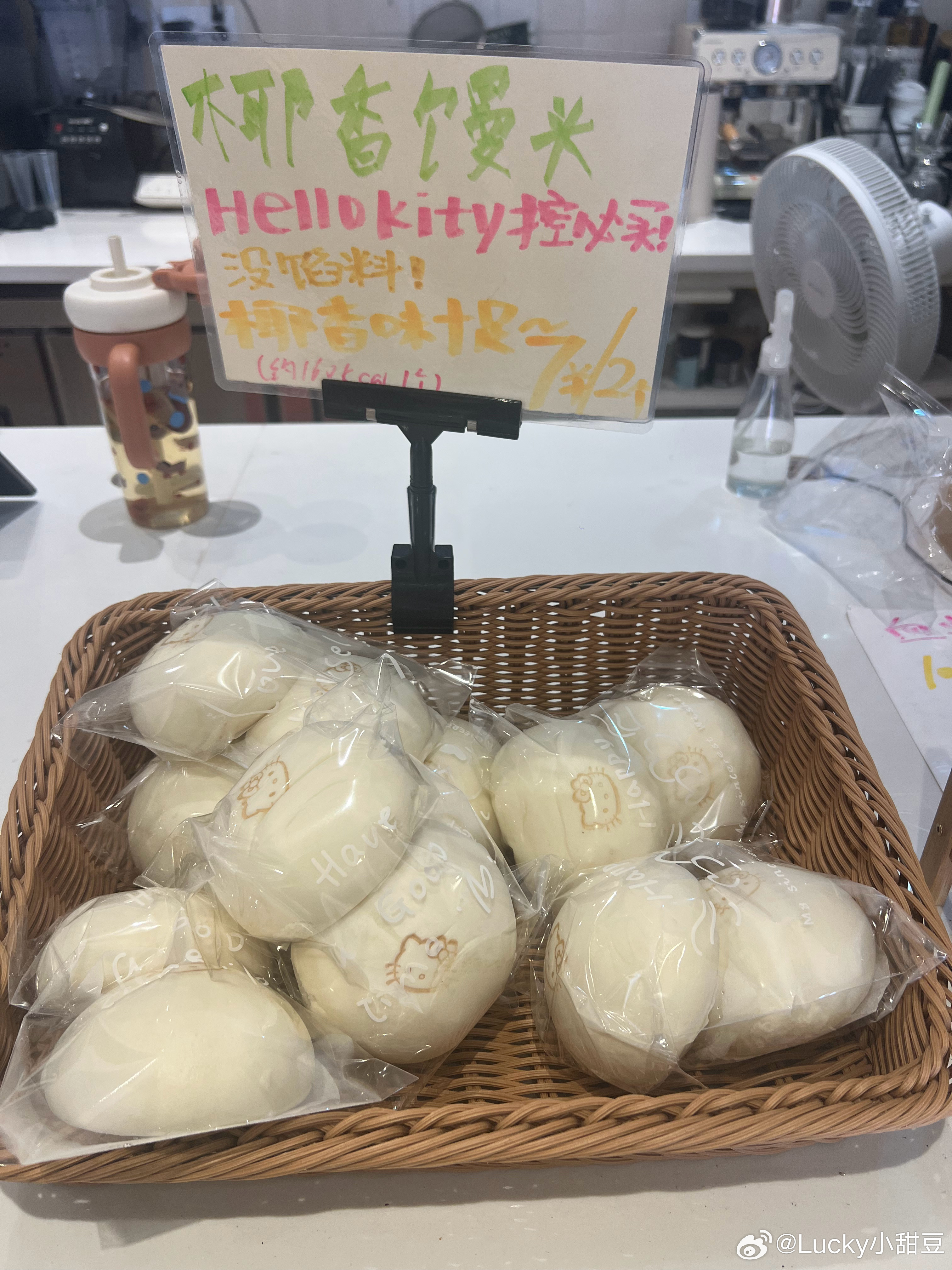 忙碌让人充实快乐！  忙完休息逛逛商场，嘻嘻，挺开森的，哈哈啊哈哈哈哈...