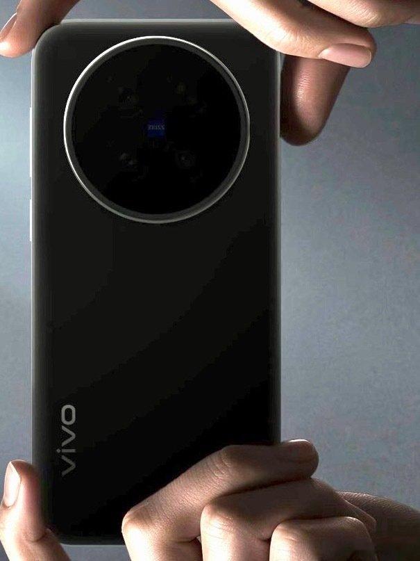终于公布了，轮廓也出来了！

vivo X500系列，9月21日！ ​