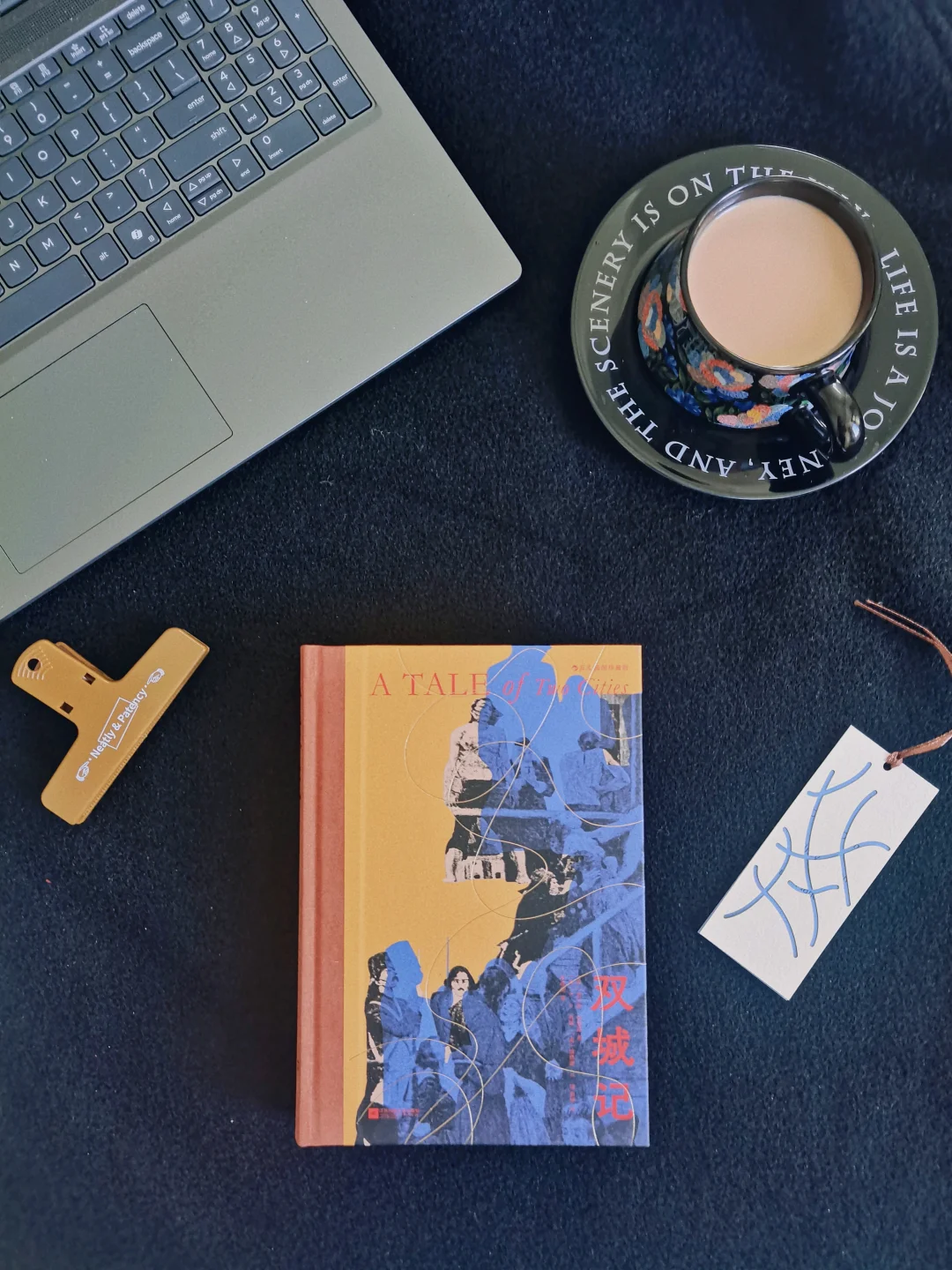 《双城记》这句话陪我熬过低谷期！