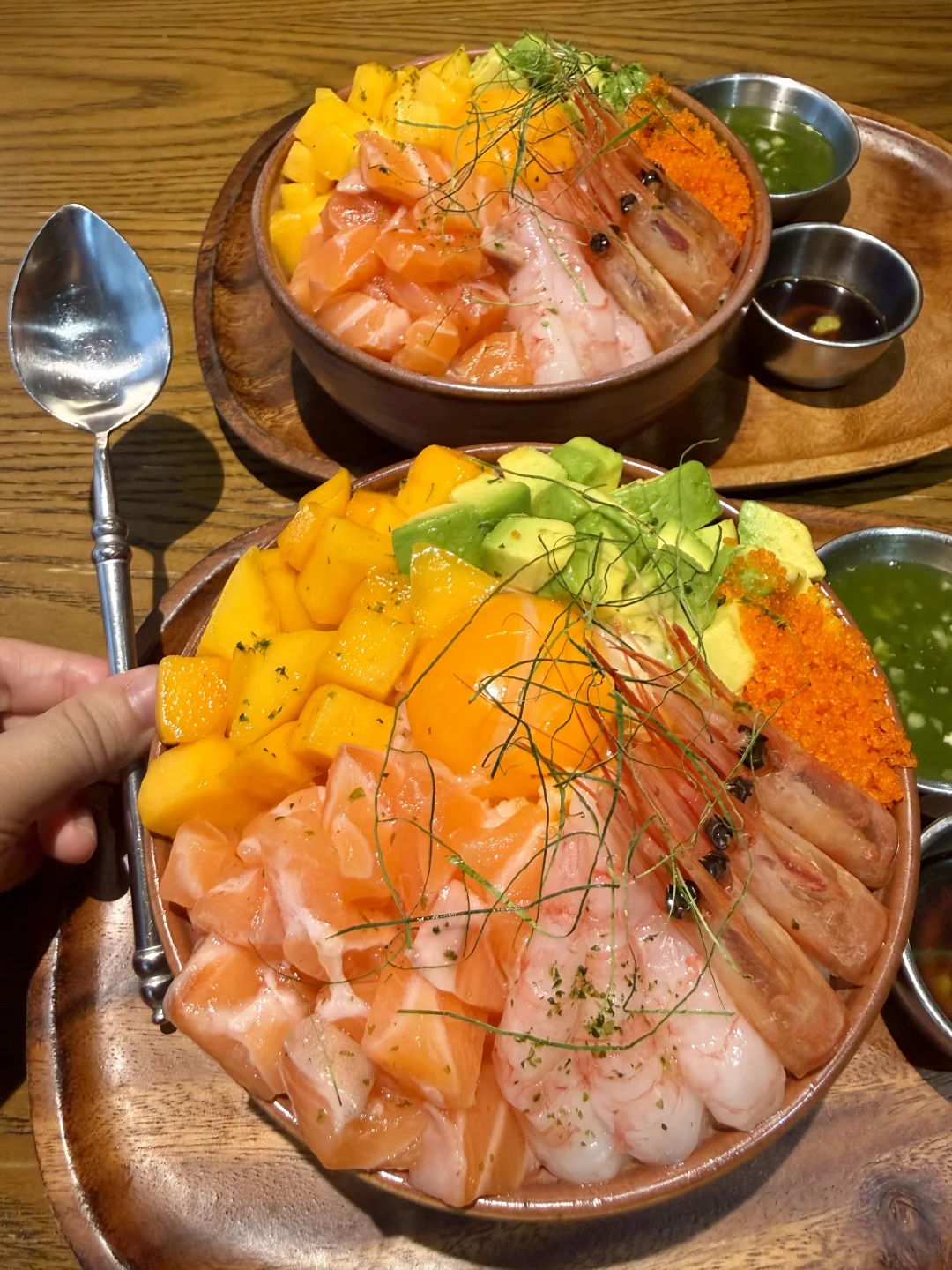 佛山新的！！目前顶夯的泰式三文鱼甜虾饭。。。