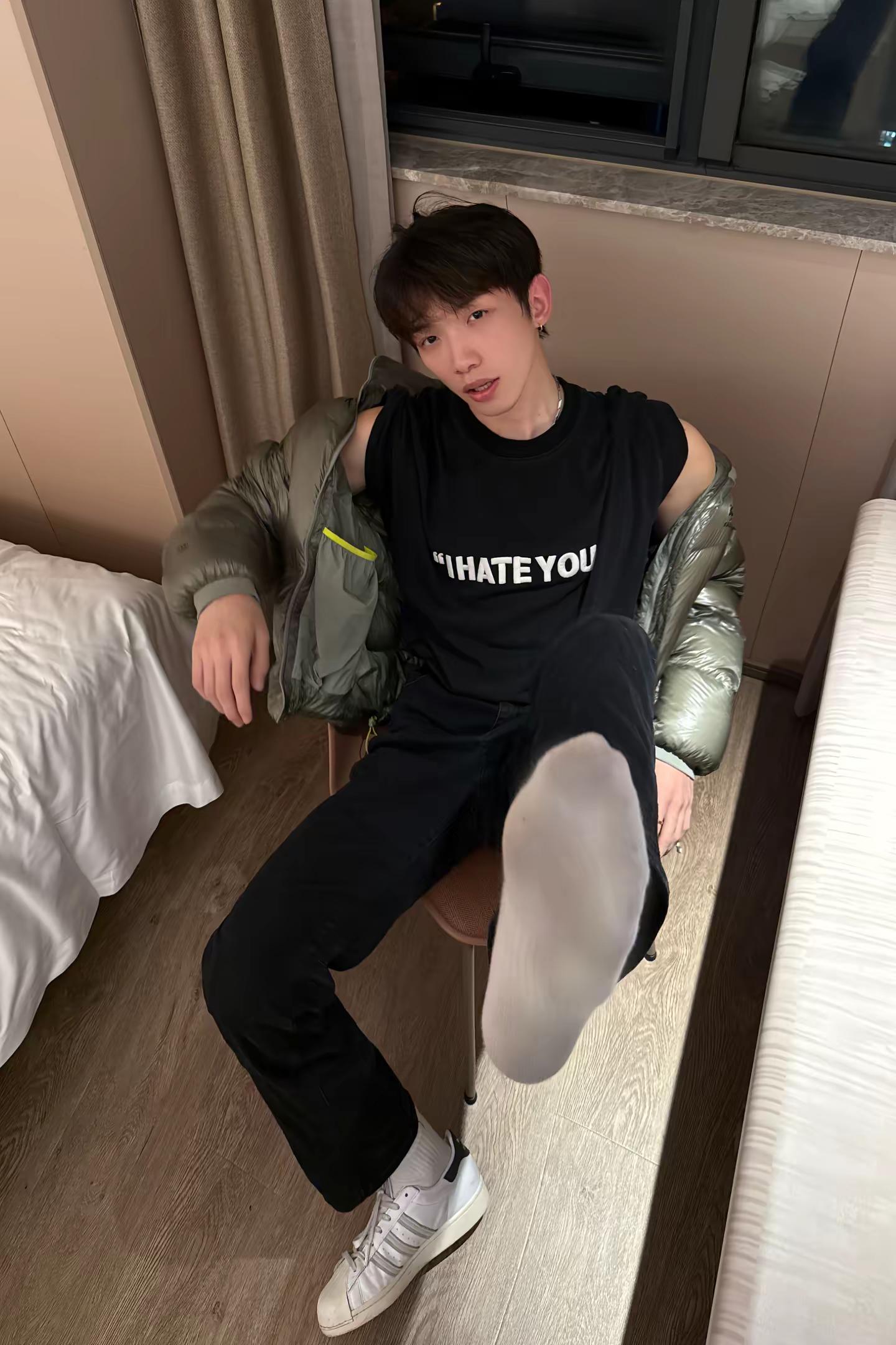 你的良心告诉我，你最爱的不是我