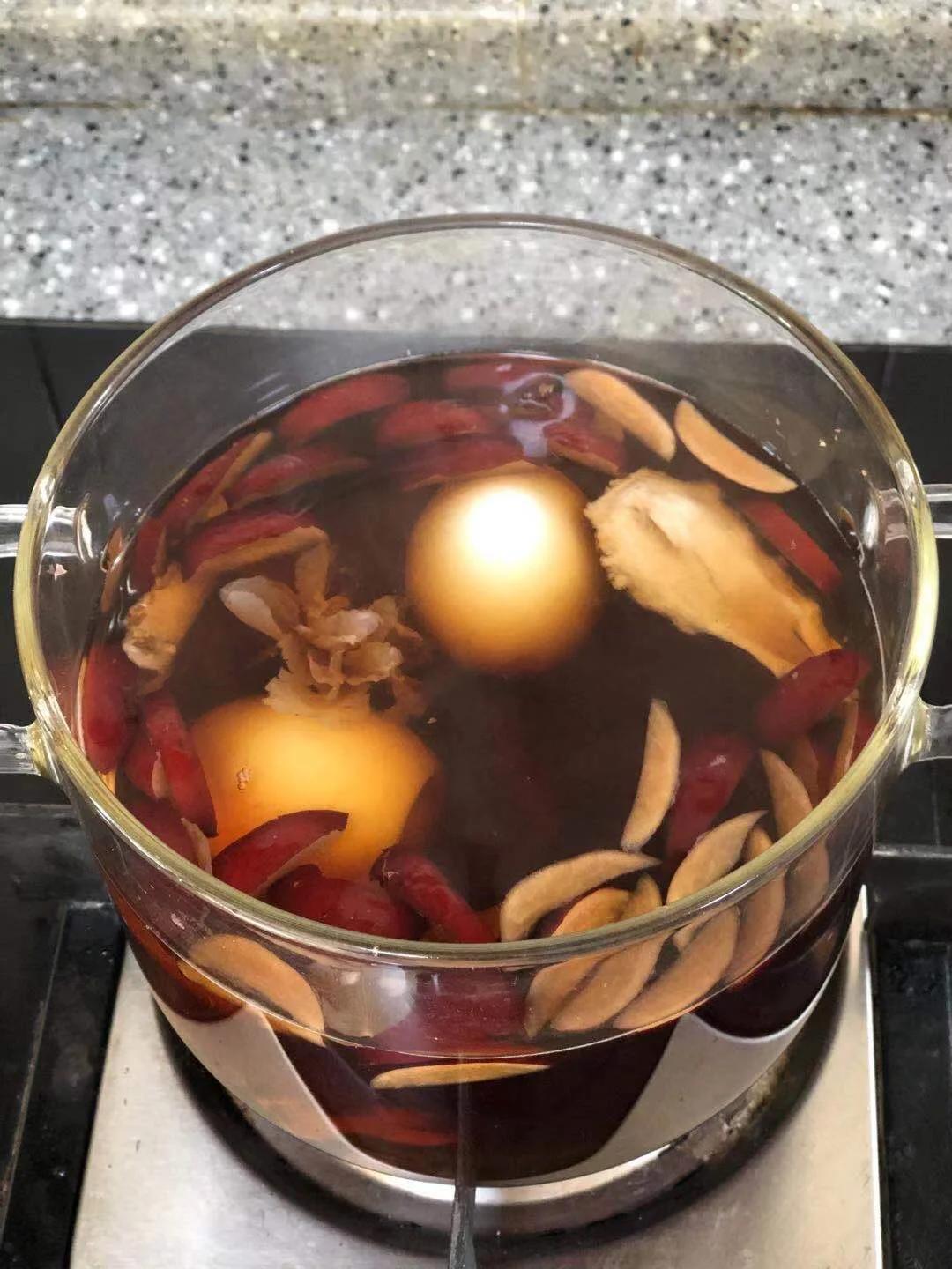 当归红枣鸡蛋汤做法：女生经前经后必喝的汤