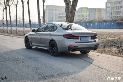杭州第一輛2021款BMW 540i 磨砂暗銀——究竟好在哪裡?-圖5