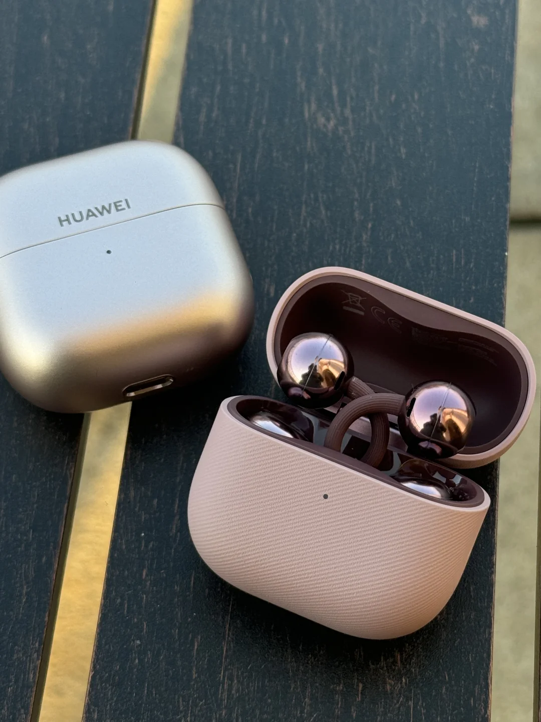 撞我心巴上！华为FreeClip2冰莓紫！！！