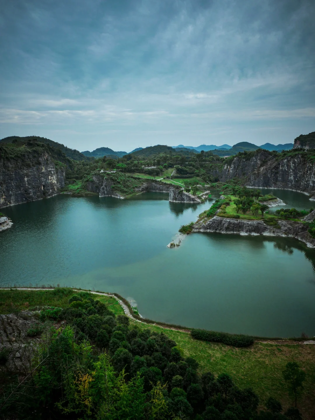 逃离喧嚣，来入坑这矿坑，与大自然共舞🌈❤️