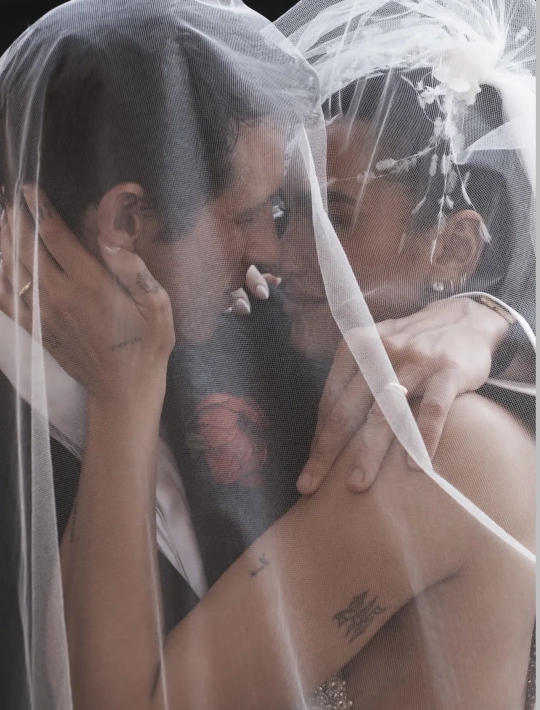 Dua Lipa💒啪姐货真价实的婚纱照来了！！