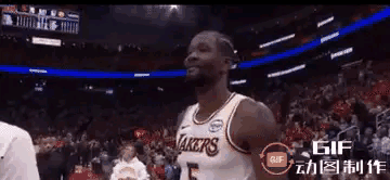 湖人终究没能横扫没有杜兰特的火箭。大比分改写为3：1       火箭...