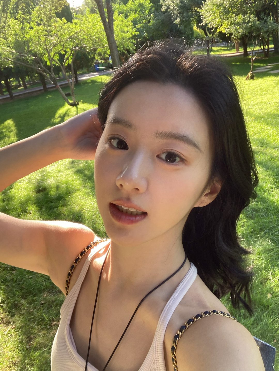 #包上恩[超话]# 💛#包上恩水龙吟# 💛#包上恩黎颂儿# 

一腔热忱演绎百态人生，一身温柔惊艳漫漫时光。何其有幸，能够与你相逢。

​