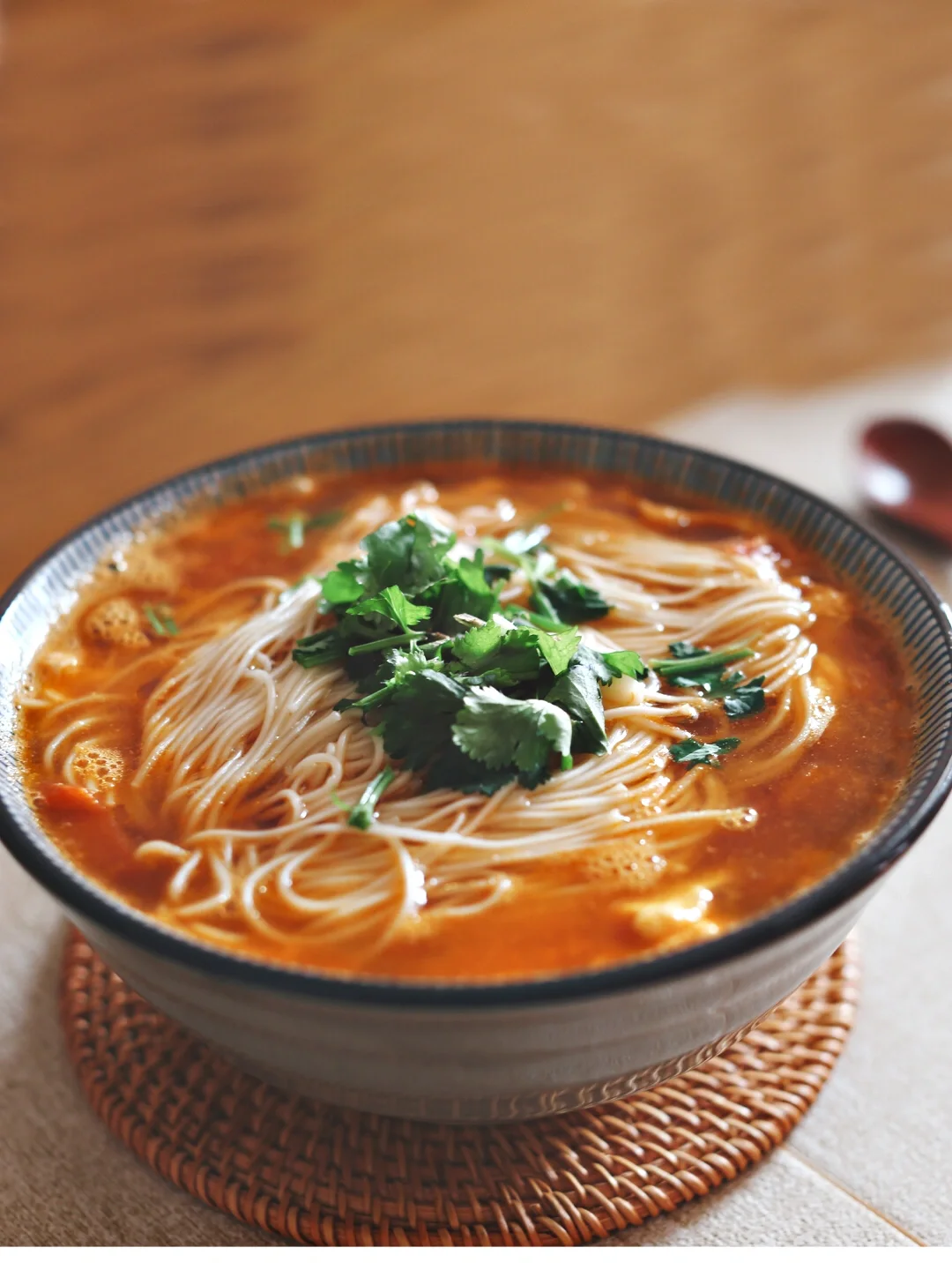 坚持做100种面不重样（6） 西红柿鸡蛋汤面