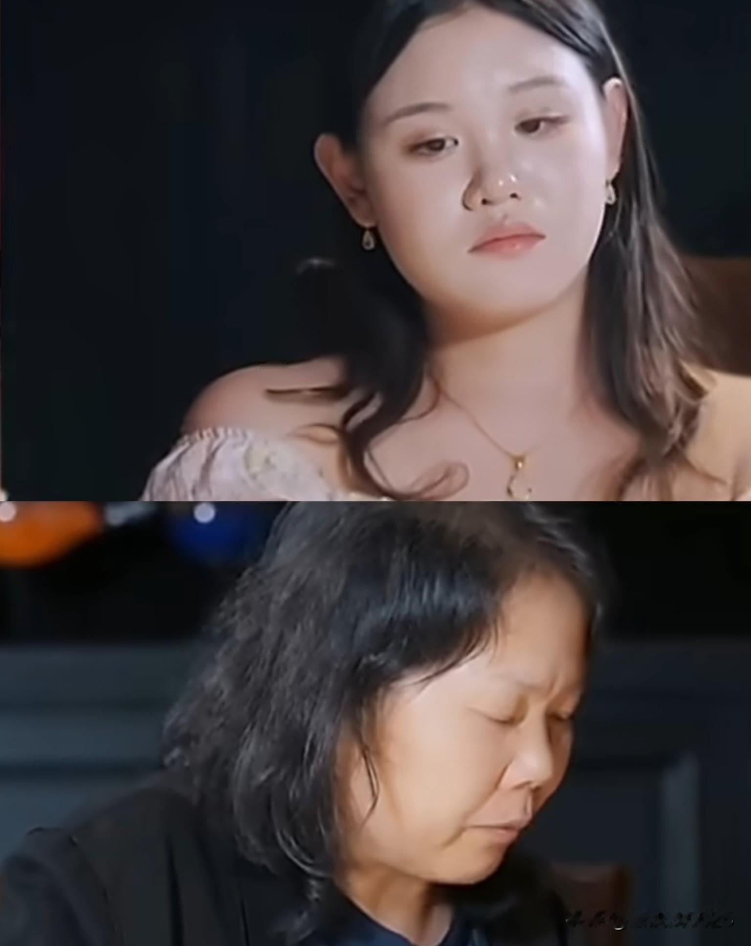 “张家齐妈妈，其实就是张家齐婆婆”，这话我现在越琢磨越觉得对。

看了她妈写的那封家书，一下子全明白了。

信里让张家齐“要像晶晶姐、陈若琳那样”。

郭晶晶嫁进了霍家，陈若琳是单身顶级教练。

把俩人放一块儿让女儿学，这心思，是不是有点明显了？

再看她平时咋管闺女的：都二十多岁了，还天天念叨——