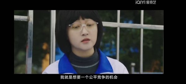 #司晓迪曝鹿晗给她花了不止8888元#
关晓彤氛围感生图流出，怎么和精修长得不一样[泪][泪][泪] ​