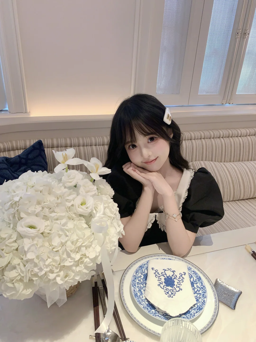 坠美新荣记