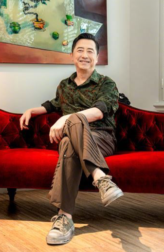 庾澄庆，这次终于说清楚了！

9月9日，庾澄庆突然回应了自己参加《歌手2026》时，因为大幅改编歌曲引发的争议。

没想到面对“是不是改歌把自己改淘汰了”这个问题，他一点都不后悔。

原来，当时庾澄庆在节目里重新改编了自己的经典歌曲《让我一次爱个够》，而且不是小修小改，而是直接朝着自己喜欢的R&amp;B方