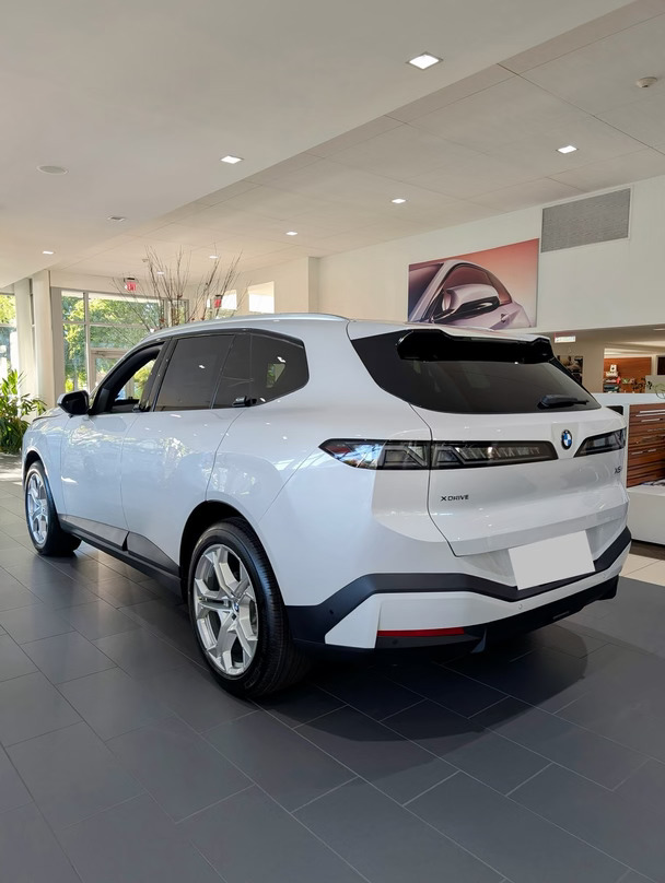 2027款宝马X5