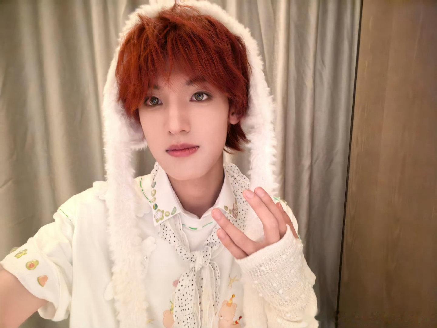 #张泽禹[超话]# 🎸#禹事不慌张# 💚#张泽禹 唯一C位全能队长#

“非常不错O！K”非常不错O！K非常不错O！K的O!K!宝！

​