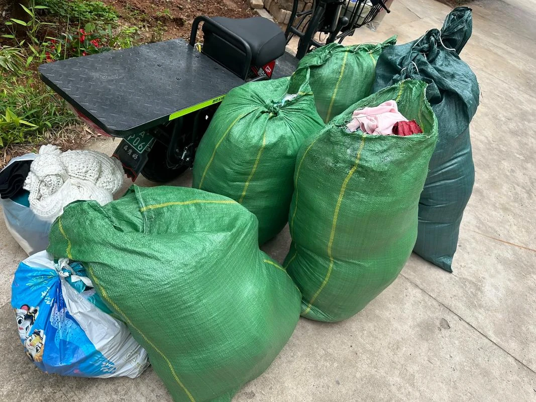 东莞家具衣物公仔仓储服务解决空间不足和货物周转难题
	
家中家具暂时无处摆放，换