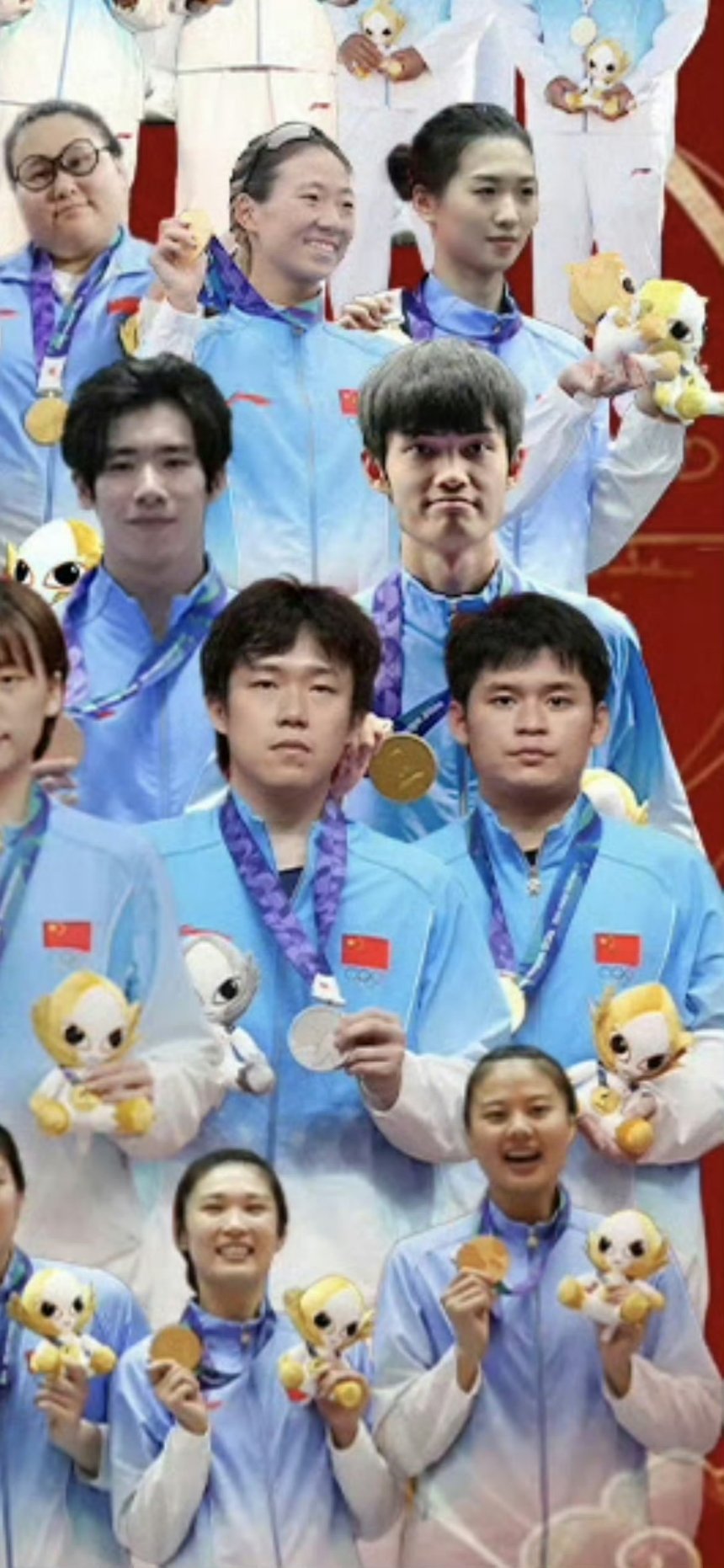 #韩乔生说王楚钦登海报没争议#  林诗栋是铜牌吗？！ ​