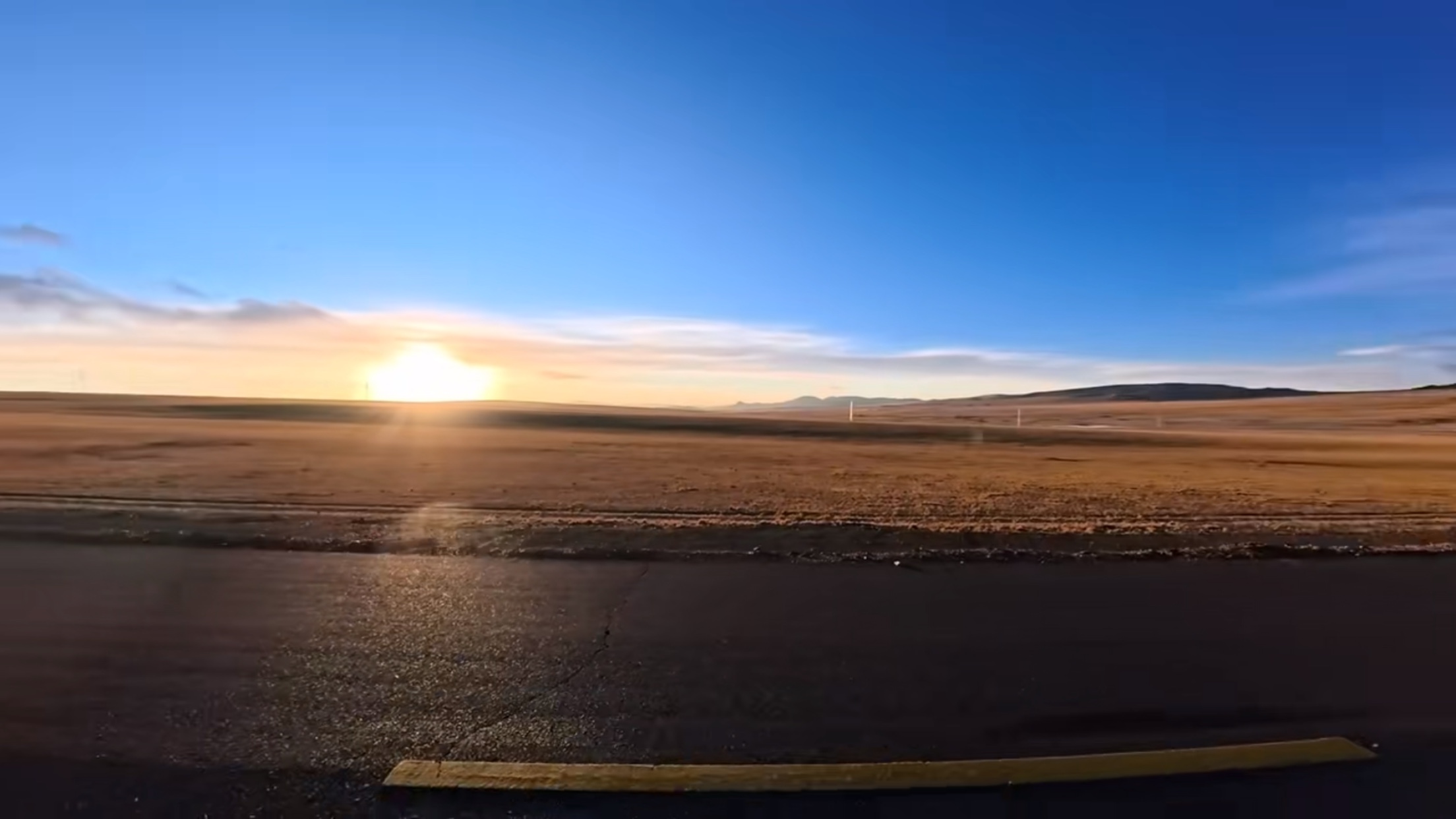 对于旅行自媒体，我一般只看几个人。自行车骑行我只看刘伟元；电三轮骑行我...