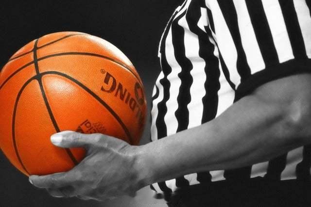 nba明日看点：NBA 1⃣ 湖人 vs 勇士：詹姆斯回湾区湖人客场挑...