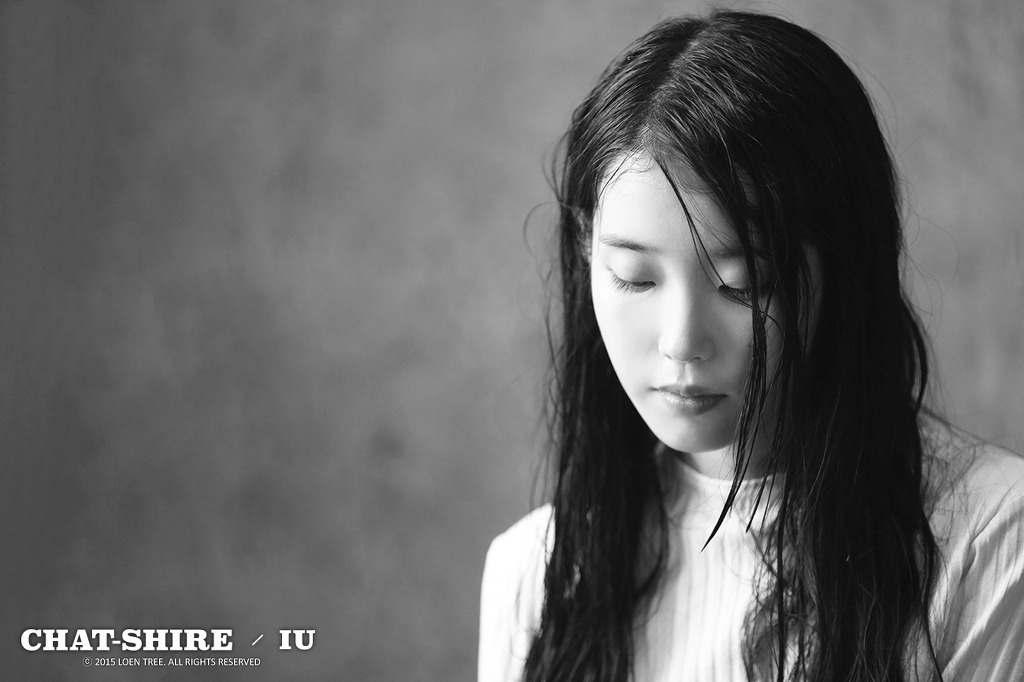#IU[超话]#🐥#IU韩国第一女solo# 
onlyU美图-261023 IU相关美图
早安💜

【cr: loen】
—☆#IU#☆李知恩☆#iu# —
🐣1r
🔮IU 个人IG【dlwlrma】
🔮IU 官方IG【iu_edamofficial】 ​ ​​​