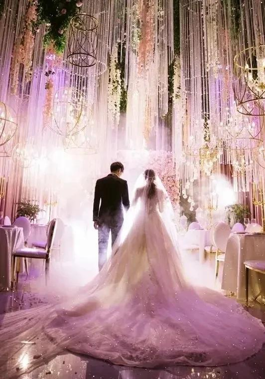 现代婚恋观正悄然发生变化，越来越多的人开始用理性和科学的态度来看待感情...