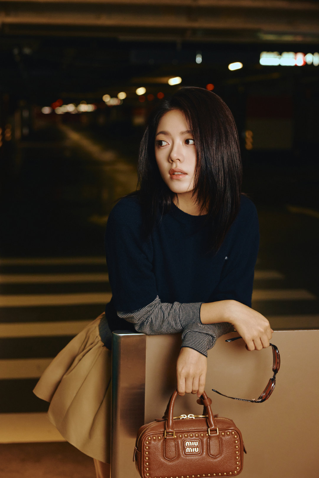 赵今麦｜Miu Miu

Miu Miu 女郎又一年的巴黎之行正式拉开序幕   ～  年内封面 、广告 、活动轮番宣传不带停之后时装周的亮相自然也少不了 ，作为品牌大使连续第四年出席 Miu Miu 秀场 ，闪耀巴黎倒计时 ！✨

#赵今麦巴黎出发图# #巴黎时装周# #时装周# ​